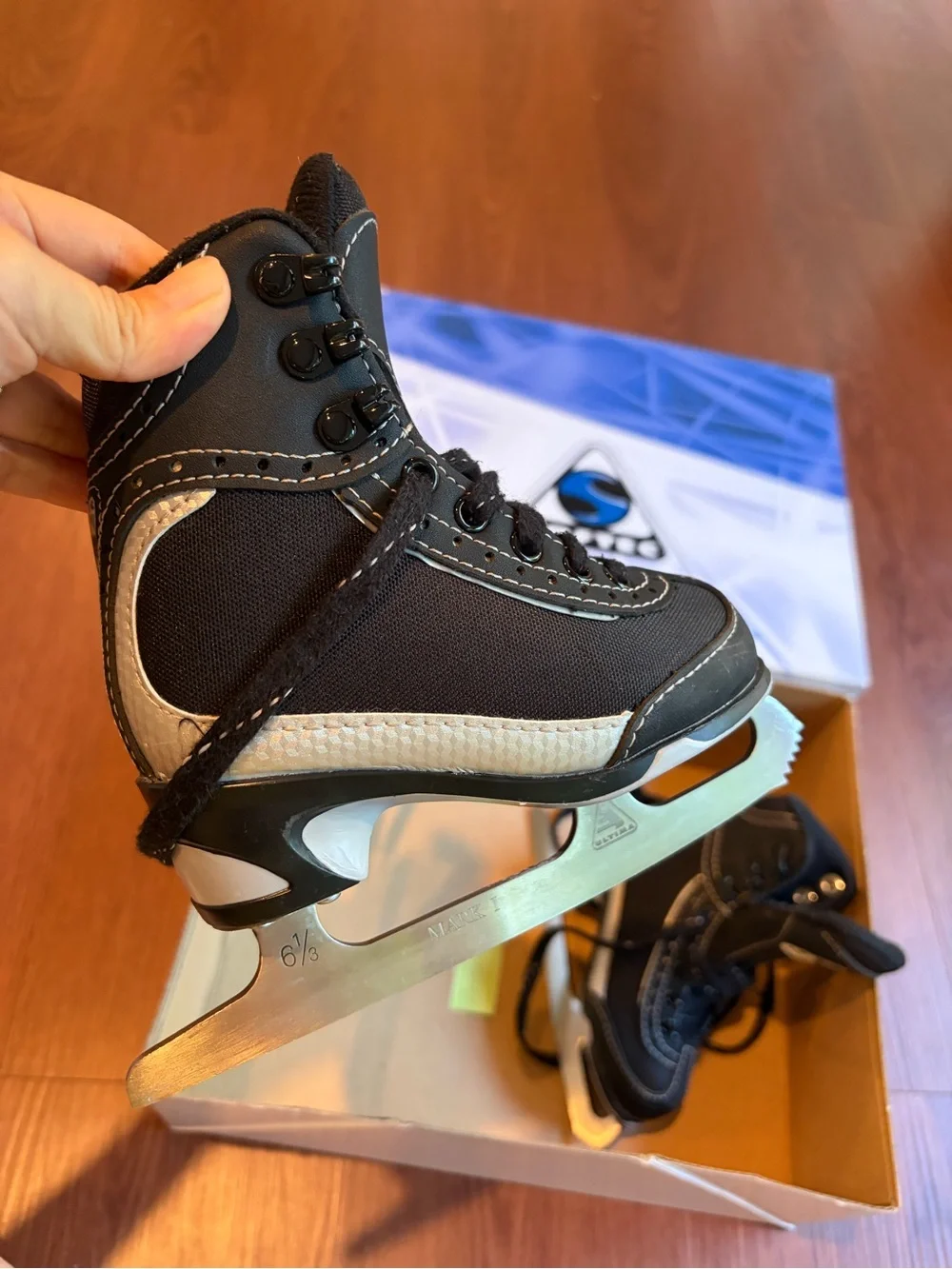 Jackson Ultima Softec Vista Toddler Kids Black Figure Ice Skates ST3201 size8